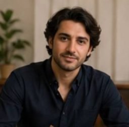 Arash Khosravi